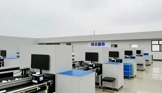 白屋品牌设计（成都）有限责任公司